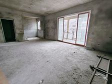 电梯9层顶跃 三层带花园可做五房 安静