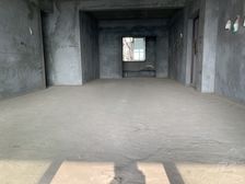 有电梯多层 朝南大户型 四室两厅 清水出售