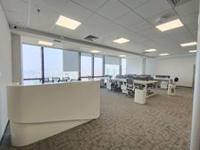 星海帝王海景办公!255平精装入住!