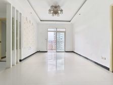 沙坪坝轻轨站旁边单价6500元电梯两房