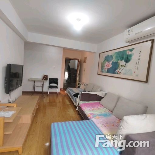 离快四总站最近的小区,步梯四层