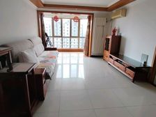 西二环广安门,广信嘉园105.94平两居,中间楼层,930万