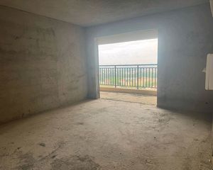 一步商场|广外双书包,东头南北向,143平毛坯五房可改空间大
