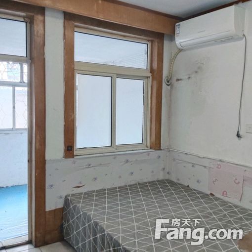 颐园小区一楼45平两室拎包入住