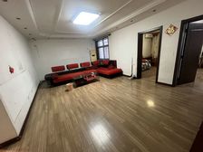 永华道水务局宿舍127.08平米,带地下室19平米三居两卫