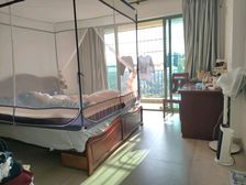 中央公园三房便宜出售