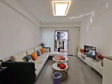 江南客运站后面,一手现房,精装交付,小区配套会所泳池,送车位