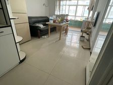 11小对面,盛园小区,电梯3楼58.87平米中装,售39万?