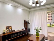 万科沁园,精装修,三室两厅两卫,低价急售