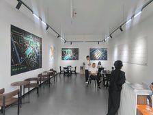 空港奥莱小镇对面,纯一层,小面积餐饮铺,总价低。适合各种业态