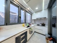 佳兆业三期141四房两卫450万