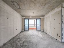恒大御府北院 楼间距大 带车位 东边户 餐客厅方正 只交契税