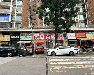 零食有鸣出售每月16800元