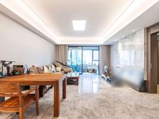 金茂府二期193平四房800万