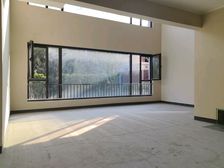 1号线国展叠拼,送前后大院,地下室,送3个车位,顶配急售!