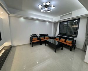 丽日庄东区3楼稀有小3房带套间精装修拎包入住