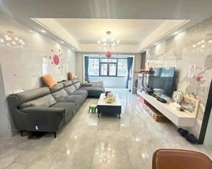 笋吗?粤景轩业主急卖65万 配套成熟 采光好 拎包入住
