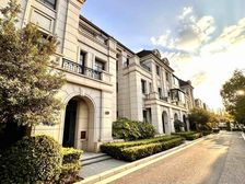 保留房!法式联排!边套花园300平!预留电梯井