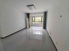 直隶新城水郡一楼带院全明通透户型