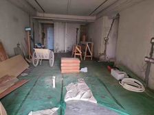 东泰花园半毛坯大三房 业主换大房低价出手