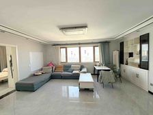 鸢都湖畔!精装婚房,恒信巴塞小镇,客厅带窗户,宝通街月河路