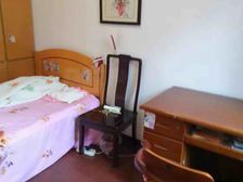 育才,出行方便,随时入户,提包入住