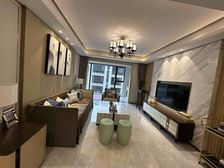 小区环境好送车位、出行方便读书近、户型好