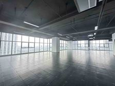 经开区金融八街出租精装面积142-3100平可看湖景房