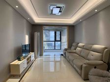 龙湖天宸:新装三房一卫·家具家电齐全·可拎包入住,未用。