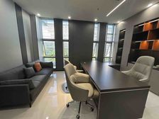 高铁站出租豪华装修带全套家具面积70-1000平可租合