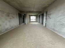 中央香榭 南北通透大气四房 采光好 视野开阔 双学!区