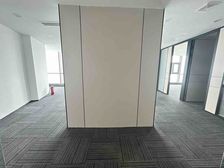 市中心出租精装带隔断东岭面积87-235平