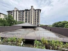 龙湖天钜:次新小区电梯洋房一梯两户·送前后双露台一共300平