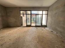 低价急售 新建中心联排别墅 上下三层 送花园、露台 带车库