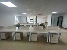 出租/实拍!锋尚精装修 带隔断 带家具 环境优美 带小露台