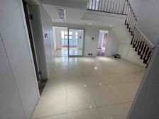 清扬地铁时代国际出租复试单层可通水不限行业面积50-300平