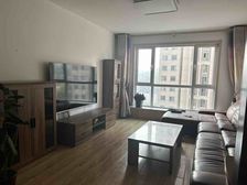 大成门 平 南向中装 两室两厅 大世界附近看房方便