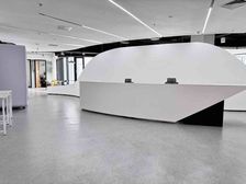 新出光华路soho1040平间