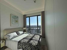 北京东地铁旁 特价5500 精装修带车位 家具家电齐全 现房