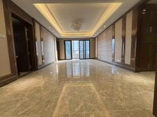 新建区心怡广场以北精装大平层诚意出售