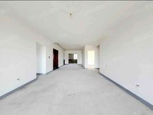 湖景大四房 急卖低市场 三开朝南 随时看房 随时可谈 急急急