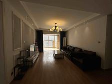 万达紫金东郡 三室二卫高楼层 采光光