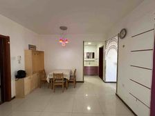 人民路小学!三中!全天采光,老证!