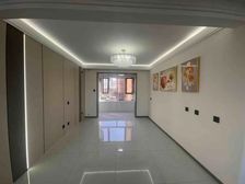 路北高端社区!四室两厅一卫!业主豪华装修!有证可贷款