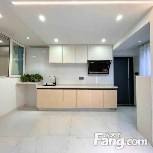 南锣鼓巷 什刹海 地安门 恭俭胡同 三室两厅两卫 全屋地暖