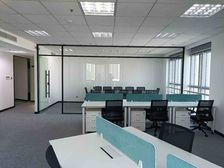 金沙江路地铁站,春之声大厦126平,精装修带家具,拎包入驻