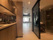 融创中心精装修LOFT诚意出售 含物业费 性价比优质房源