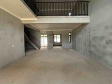 市政公用城 上下两层下叠别墅 送前后大花园 读南大!附小附中