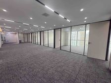 旺座现代城 写字楼出租 268平 双向采光 户型方正 急租