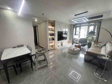 主城区 恒大悦龙台二次装修 双阳台 中楼层 靠中海九玺